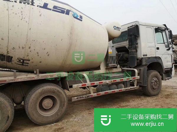 河南出售二手豪沃國五大14方攪拌車