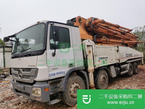 廣東出售中聯泵車52米。行駛20000多公里。方量9萬方