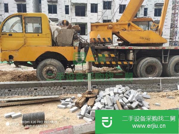 山東出售二手油電兩用16噸汽車吊