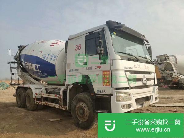 山東出售二手混凝土攪拌車豪沃15方國四