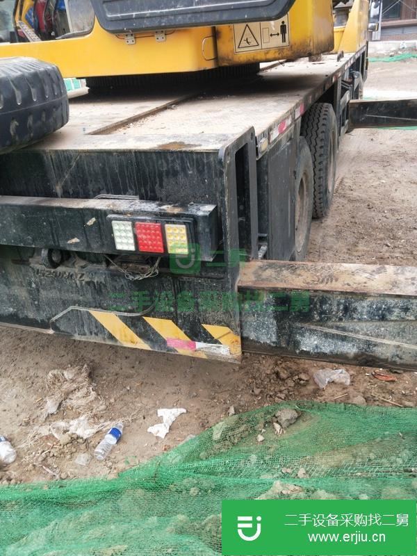 北京出售二手的吊車,車況沒毛病,換過發動機,檢車不影響,車在北京