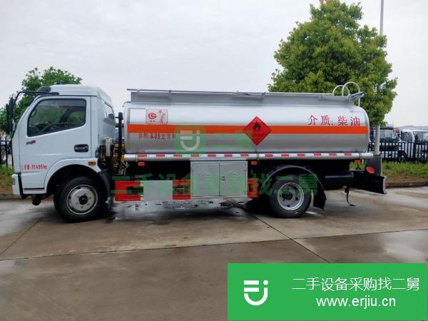 天津出售二手東風5噸油罐車