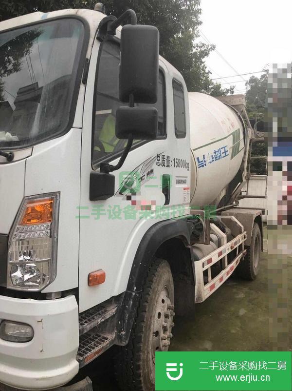 云南出售二手豪沃攪拌車