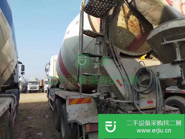 江蘇出售二手豪沃攪拌車