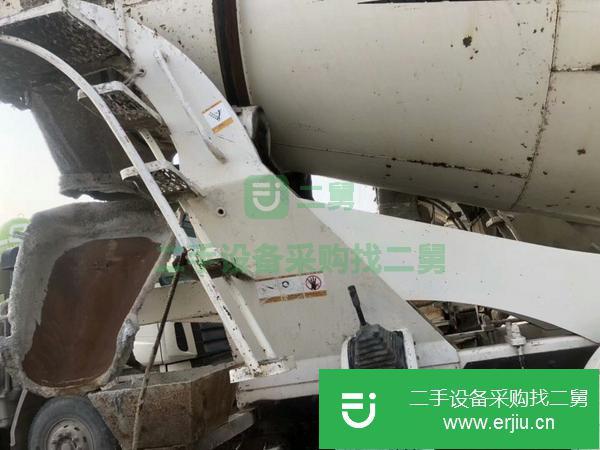 青海出售二手歐曼攪拌車,手續齊全。包過戶提檔