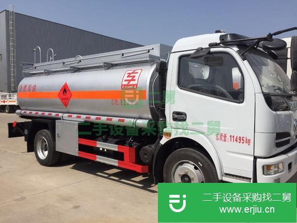 黑龍江出售二手東風5噸油罐車