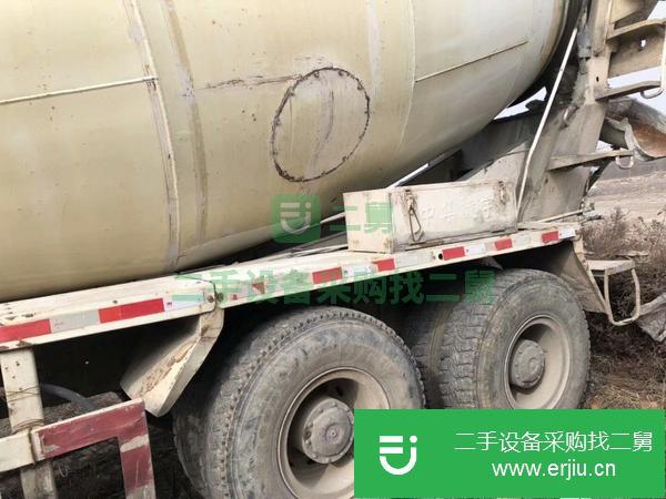 云南出售二手大12方德龍攪拌車,車況原版,手續齊全,可提檔過戶