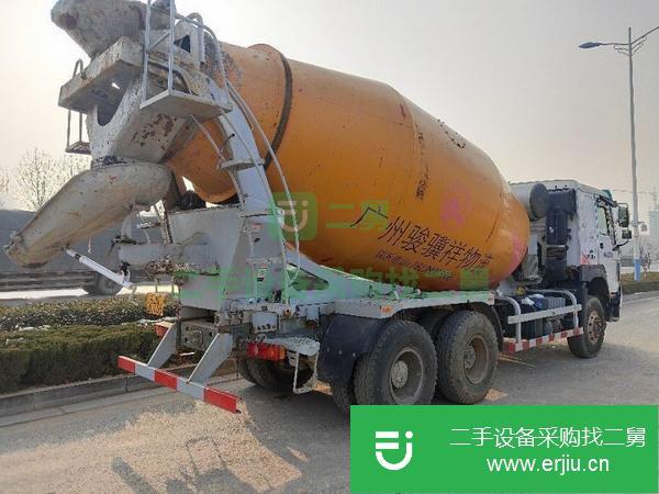 河南出售二手豪沃大12方國四攪拌車