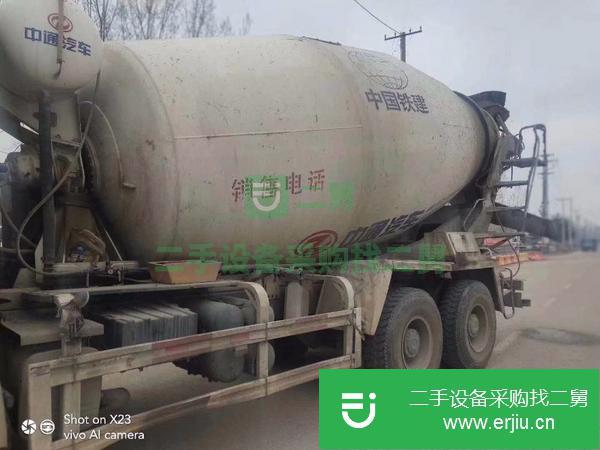 甘肅出售二手豪沃攪拌罐車