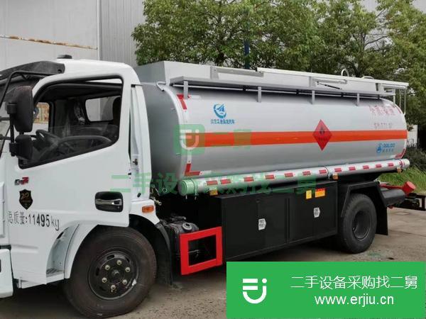 陜西出售二手國六東風5噸油罐車