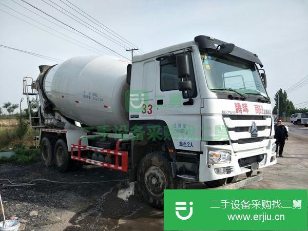 云南出售17年國五豪沃?jǐn)嚢柢?，?4方可拉16方，可做分期