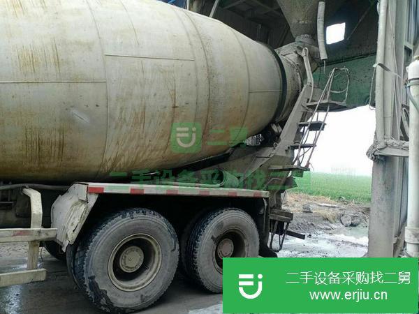 陜西出售二手12方豪沃攪拌車