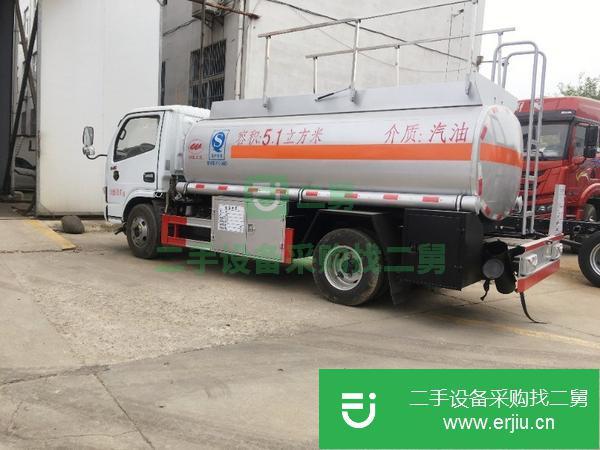 江蘇出售二手油罐車，玉柴115馬力,軸距3308,7.00鋼絲胎,中控鎖,ABS,電動玻璃