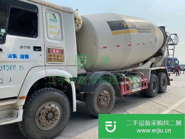吉林出售二手豪沃攪拌車,手續齊全 包過戶提檔