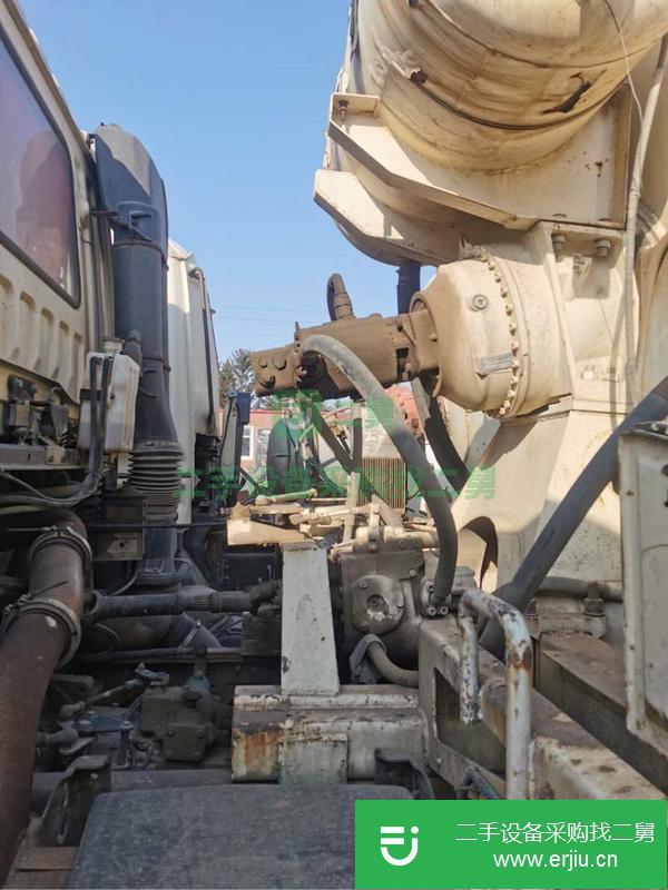 吉林出售二手解放攪拌車