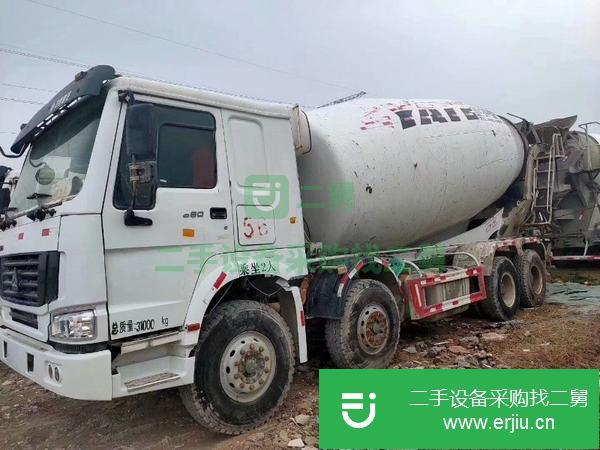 山東出售二手豪沃水泥攪拌罐車