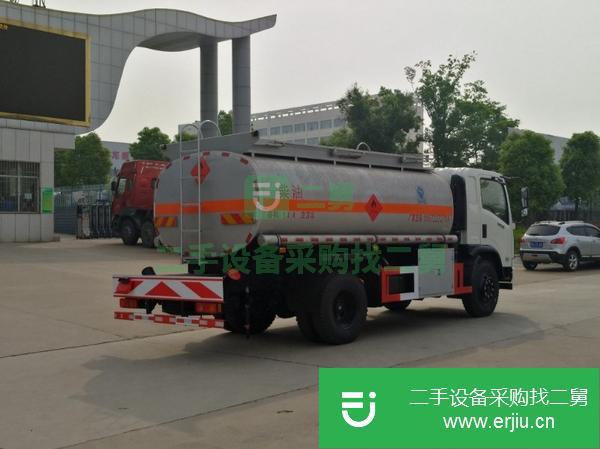 浙江出售二手手續(xù)齊全油罐車