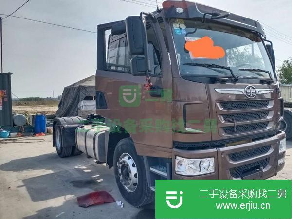 山東出售18年單驅解放牽引車 290馬力