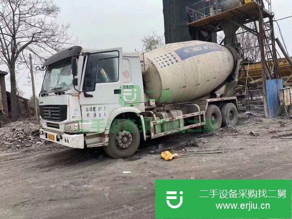 安徽出售二手的13年底大14方豪沃二手攪拌罐車
