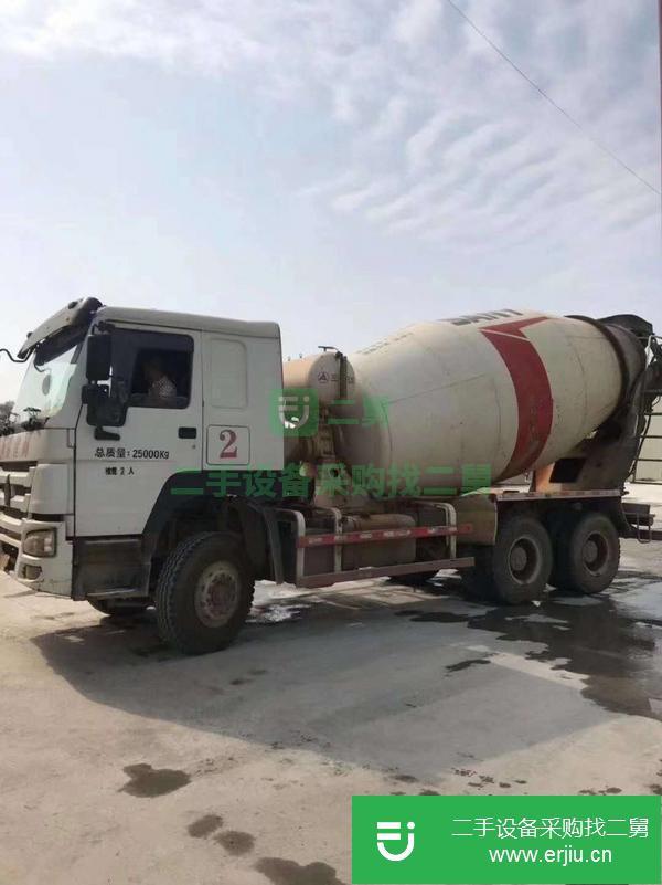 甘肅出售二手12立方攪拌車，車況極好