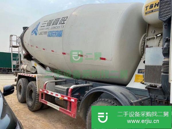 吉林出售二手豪沃攪拌車,手續齊全 包過戶提檔