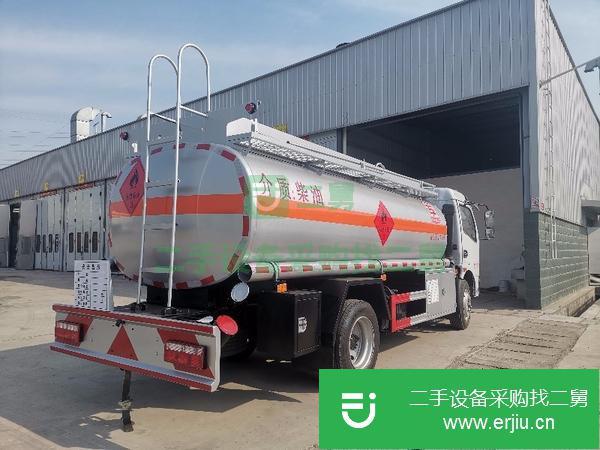 湖北出售二手8噸油罐車(chē)