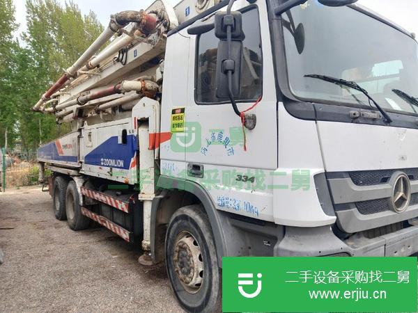 北京出售52米奔馳中聯泵車車 手續齊全