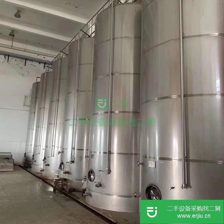 山東出售二手不銹鋼立式儲罐