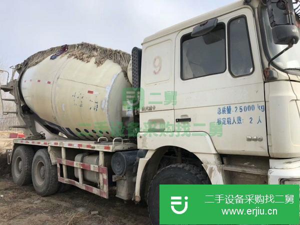 云南出售二手大12方德龍攪拌車,車況原版,手續齊全,可提檔過戶