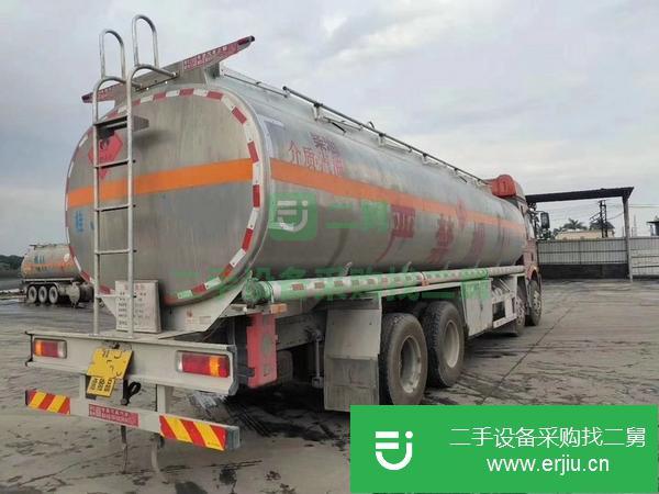 廣西出售二手的20噸楚勝牌油罐車(chē)