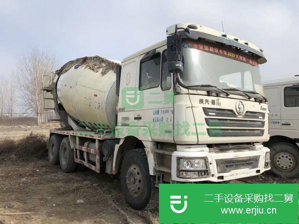 云南出售二手大12方德龍攪拌車,車況原版,手續齊全,可提檔過戶
