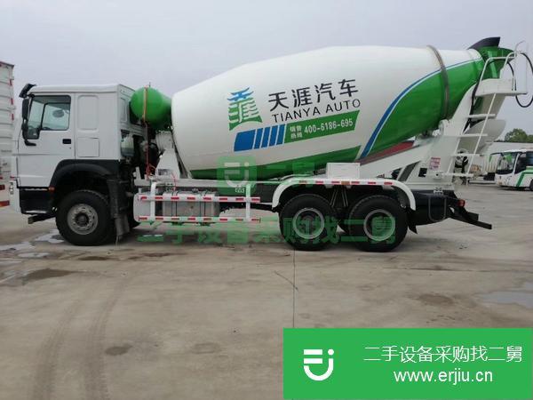 湖北出售二手重汽豪沃15方國五攪拌車
