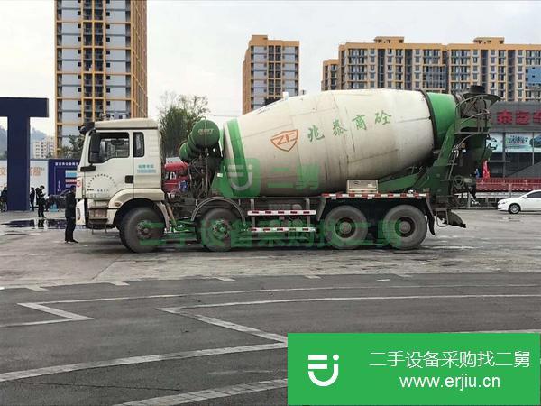 河南出售18年5月輕量化12立方德龍攪拌車