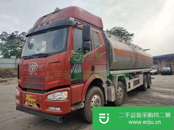 廣西出售二手的20噸楚勝牌油罐車(chē)
