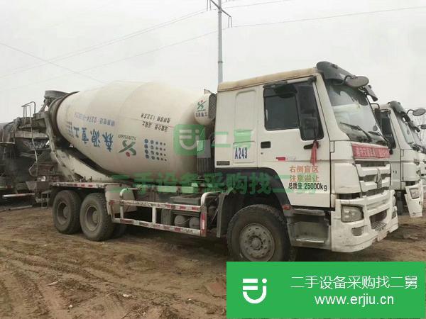 湖北出售二手的攪拌車，全國包提檔,支持分期付款