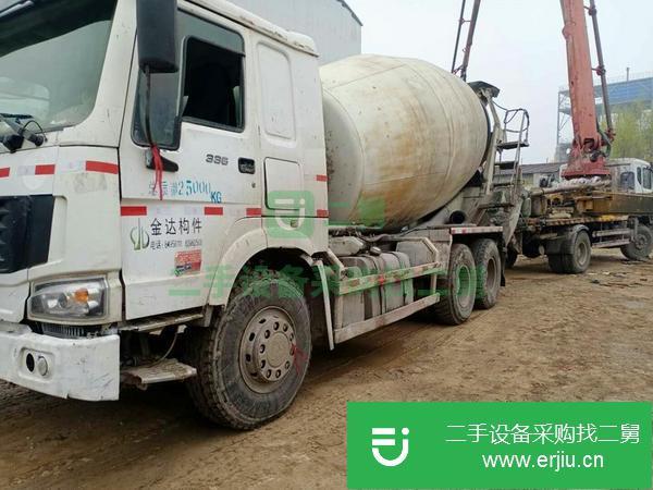 內蒙古出售二手12方豪沃攪拌車