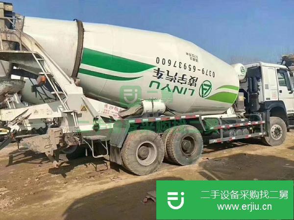 江西出售二手豪沃大14方攪拌車