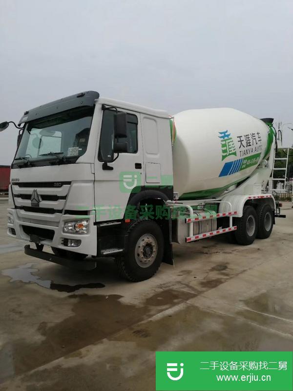 湖北出售二手重汽豪沃15方國五攪拌車