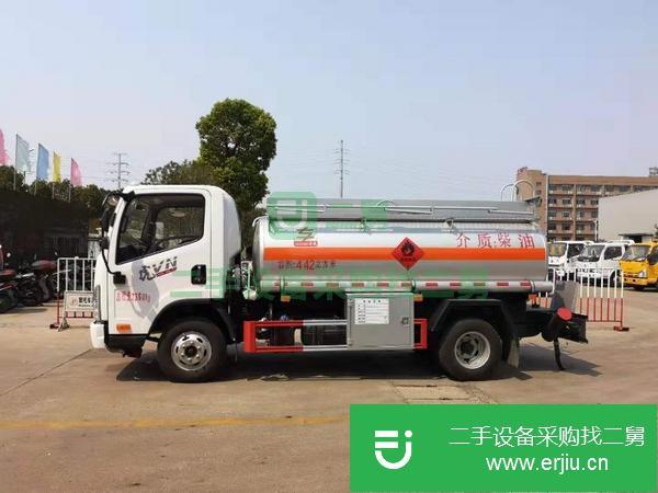 山西出售二手解放5噸油罐車