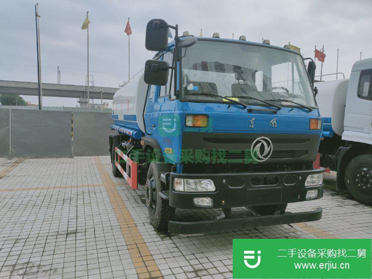 四川出售二手東風華神灑水車