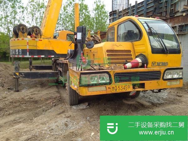 山東出售二手的徐工吊車