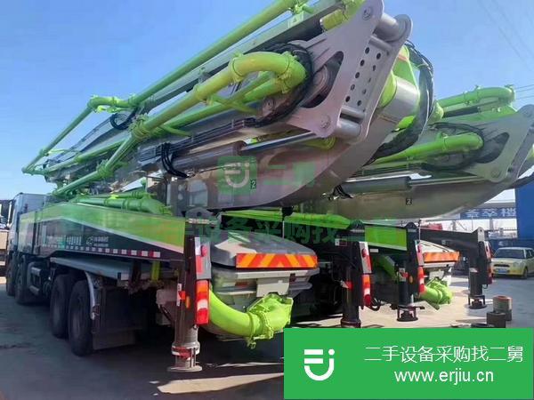 安徽出售二手中聯(lián)奔馳56米泵車