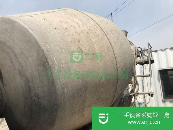 四川出售二手的攪拌車， 手續齊全 全國包過戶提檔 精品車況