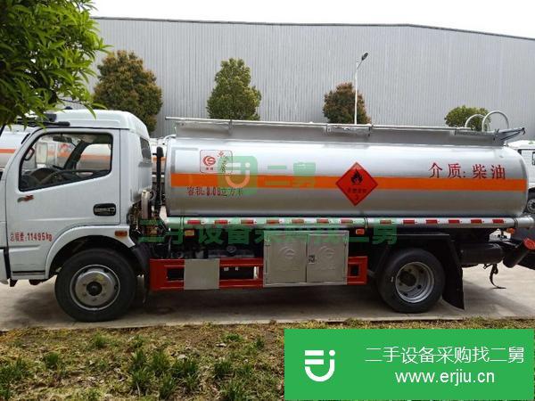 湖北出售二手東風多利卡8噸油罐車