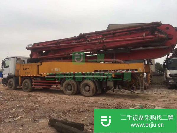 甘肅岀售二手奔馳52米混凝土泵車