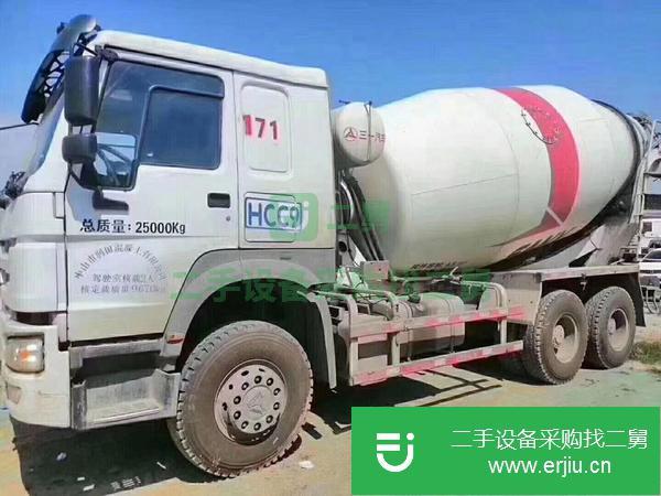 山東出售二手大12方攪拌車(chē)