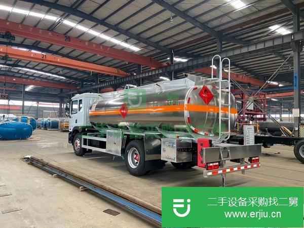 內蒙古出售二手東風多利卡油罐車