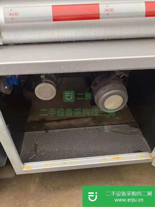 江西出售二手東風大多利卡8.2方油罐車
