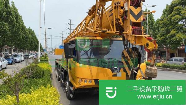 山東出售二手5五節(jié)臂吊車