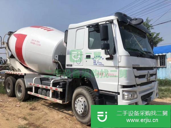 湖南出售豪沃攪拌車,18年國五排放12方,手續齊全,可過戶